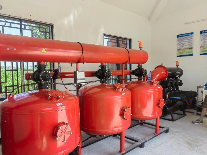 多罐并聯(lián)砂石過(guò)濾器